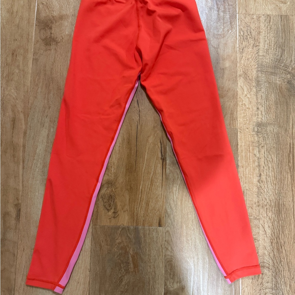 Wilo bright orange and pink legging